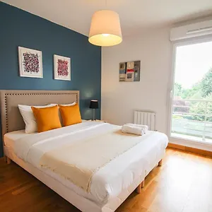 With Balcony, Parking And Elevator Appartement